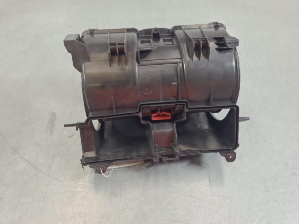 RENAULT TRAFIC 2015-2026 HEATER FAN MOTOR X82, 01/15- - Image 16