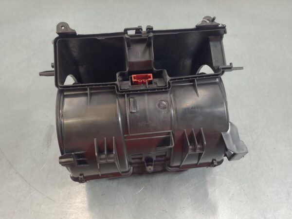RENAULT TRAFIC 2015-2026 HEATER FAN MOTOR X82, 01/15- - Image 4