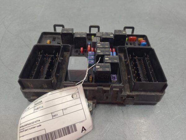FORD RANGER 2018-2022 FUSE BOX PX SERIES 3, ENGINE BAY, MAIN RELAY/FUSE BOX, P/N - Image 14
