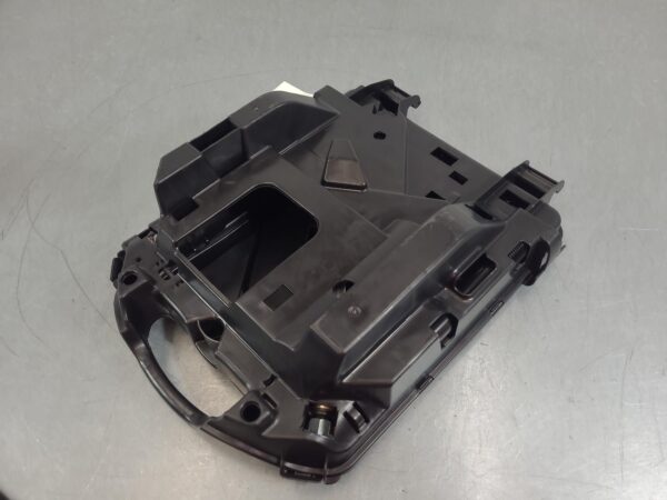 RENAULT TRAFIC 2015-2026 JACK/TOOL KIT X82, 01/15- - Image 19