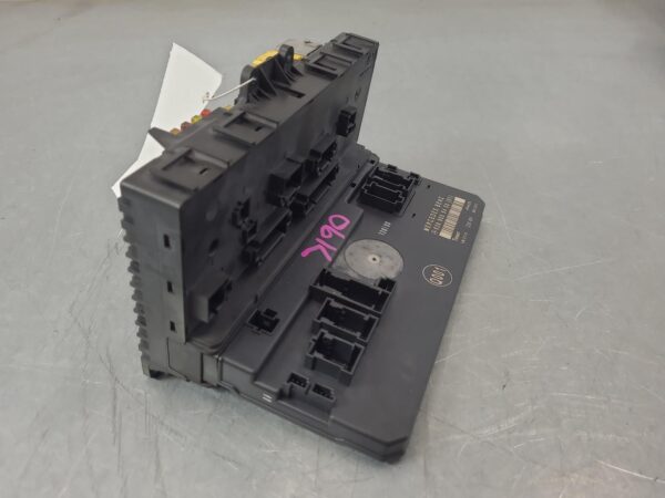 MERCEDES VITO 2004-2015 FUSE BOX ENGINE BAY, DIESEL, 2.1, W/ BCM, 639, 04/04-02/ - Image 4