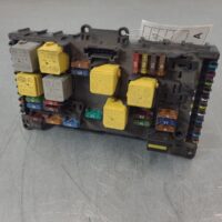 MERCEDES VITO 2004-2015 FUSE BOX ENGINE BAY, DIESEL, 2.1, W/ BCM, 639, 04/04-02/