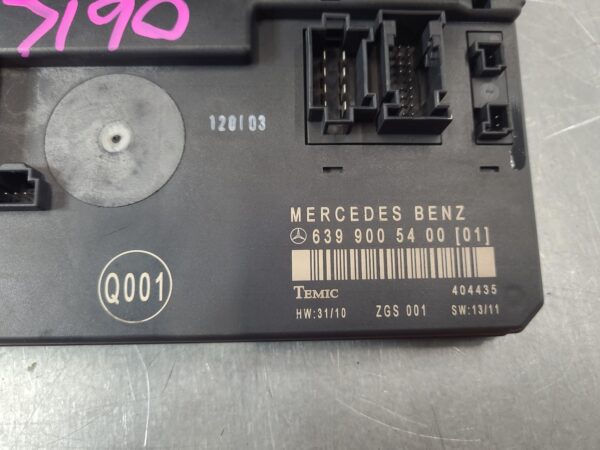 MERCEDES VITO 2004-2015 FUSE BOX ENGINE BAY, DIESEL, 2.1, W/ BCM, 639, 04/04-02/ - Image 7