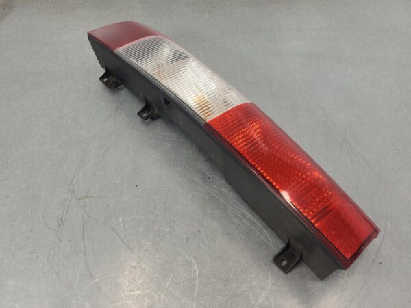 MERCEDES VITO 2004-2015 LEFT TAILLIGHT IN BODY, LOWER, TAILGATE/BARN DOOR, 639, - Image 3