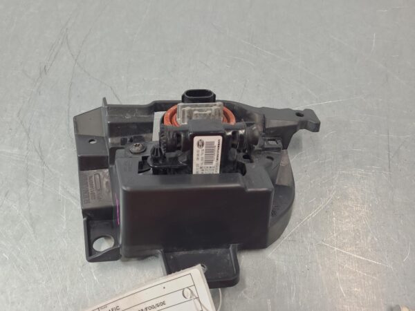 RENAULT TRAFIC 2022-2025 RIGHT INDICATOR/FOG/SIDE BUMPER FOGLAMP, W/ LED TYPE, X - Image 6