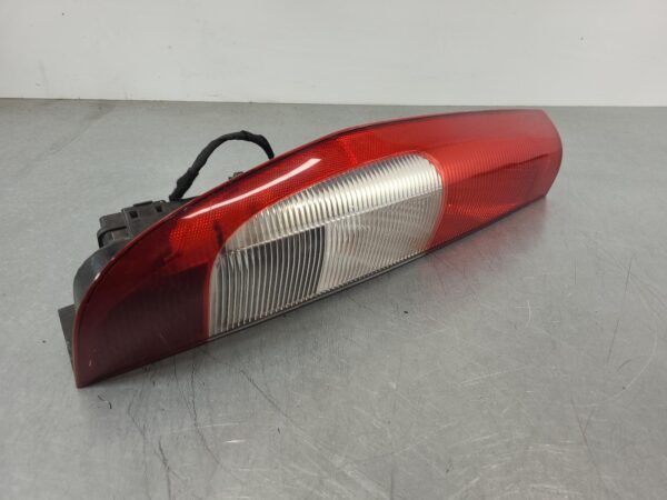 MERCEDES VITO 2004-2015 LEFT TAILLIGHT IN BODY, LOWER, TAILGATE/BARN DOOR, 639,