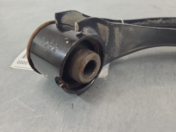 NISSAN NAVARA 2021-2025 RIGHT FRONT UPPER CONTROL ARM NP300, 01/21- - Image 6