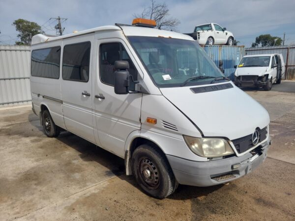 MERCEDES SPRINTER LEFT A/BAG VAN 02/98-10/06 98 99 00 01 02 03 04 05 06 - Image 21