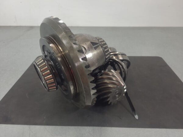 MERCEDES SPRINTER 2018-2025 REAR DIFF ASSEMBLY VS30, RATIO 3.692, 05/18-