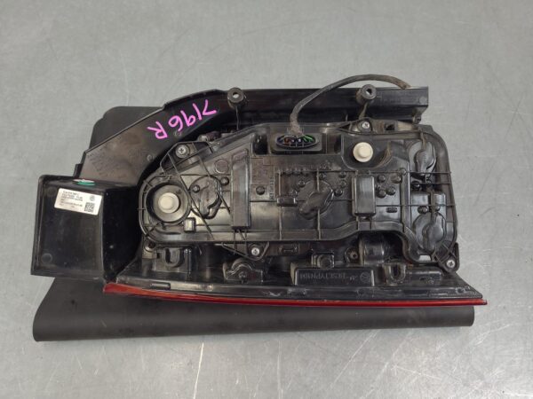 VOLKSWAGEN TRANSPORTER 2020-2024 RIGHT TAILLIGHT T6, IN BODY, HALOGEN TYPE, 08/2 - Image 20