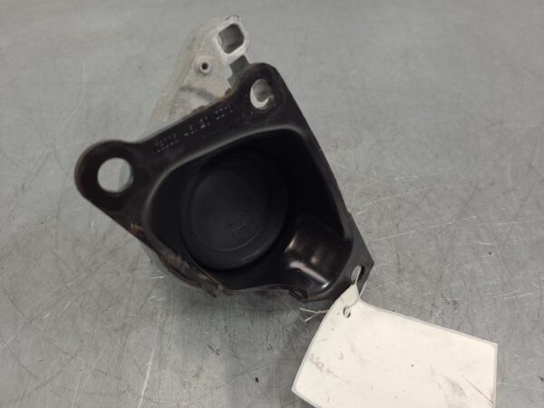 VOLKSWAGEN TRANSPORTER 2010-2024 MOUNT ENGINE MOUNT (RH SIDE), DIESEL, 2.0, TURB - Image 4