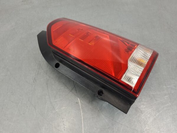 VOLKSWAGEN TRANSPORTER 2020-2024 RIGHT TAILLIGHT T6, IN BODY, HALOGEN TYPE, 08/2 - Image 14