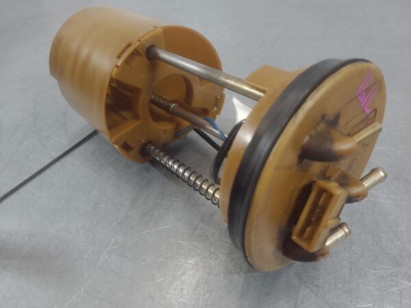 MERCEDES SPRINTER 1998-2006 FUEL PUMP VAN 02/98-10/06 - Image 8