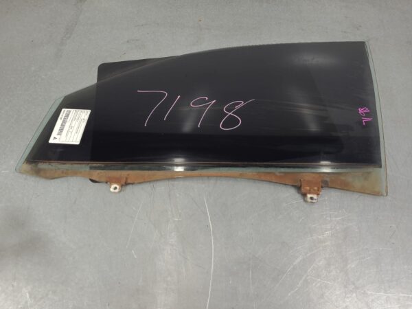 TOYOTA HILUX 2005-2015 LEFT FRONT DOOR WINDOW DUAL CAB, 03/05-08/15