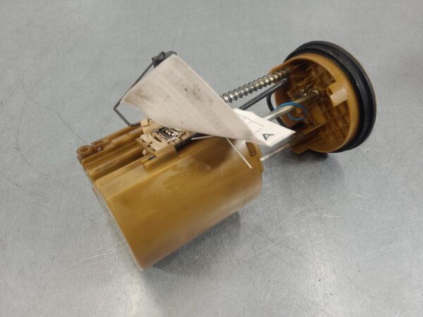 MERCEDES SPRINTER 1998-2006 FUEL PUMP VAN 02/98-10/06 - Image 6