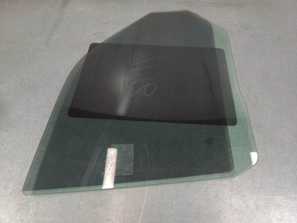 VOLKSWAGEN TRANSPORTER 2015-2024 LEFT FRONT DOOR WINDOW T6, 07/15-08/24 - Image 17