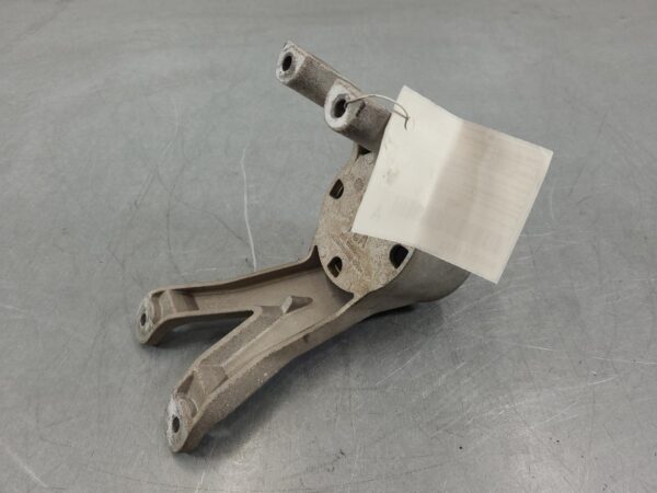 VOLKSWAGEN TRANSPORTER 2010-2024 MOUNT ENGINE MOUNT (REAR), DIESEL, 2.0, TURBO, - Image 19