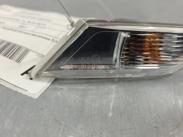 VOLKSWAGEN TRANSPORTER 2020-2024 LEFT INDICATOR/FOG/SIDE GUARD FLASHER (REPEATER - Image 6