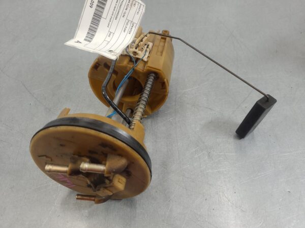 MERCEDES SPRINTER 1998-2006 FUEL PUMP VAN 02/98-10/06 - Image 2