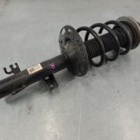 VOLKSWAGEN TRANSPORTER 2015-2024 RIGHT FRONT STRUT T6, 2.0, DIESEL, 07/15-08/24