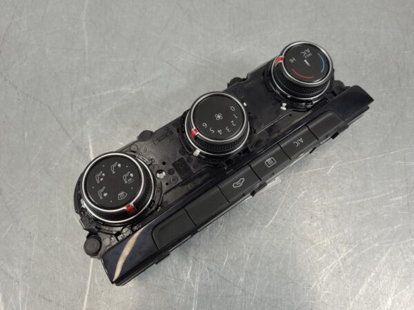 VOLKSWAGEN TRANSPORTER 2020-2024 HEATER/AC CONTROLS NON CLIMATE CONTROL TYPE, T6 - Image 3