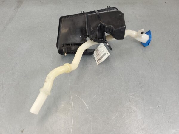 VOLKSWAGEN TRANSPORTER 2015-2024 WASHER BOTTLE T6, 07/15-08/24