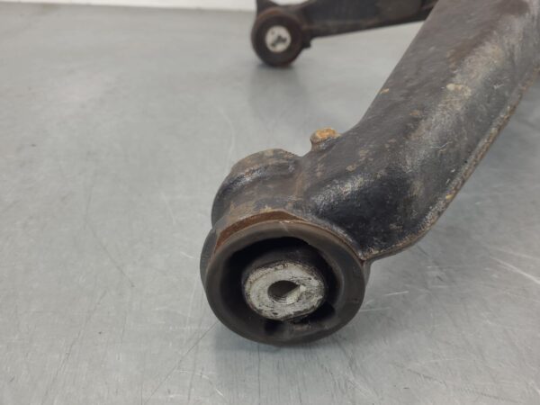 VOLKSWAGEN TRANSPORTER 2015-2024 LEFT REAR TRAILING ARM T6, TRAILING ARM, W/ HUB - Image 6