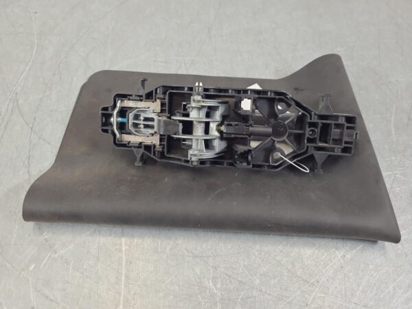 VOLKSWAGEN TRANSPORTER 2015-2024 DOOR HANDLE LH REAR, OUTER, COLOUR CODED, T6, 0 - Image 16