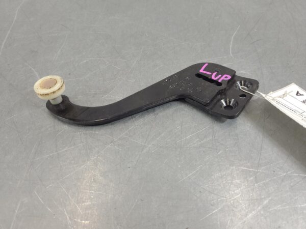 VOLKSWAGEN TRANSPORTER 2015-2024 DOOR HINGE/RUNNER T6, UPPER, SLIDING DOOR GUIDE - Image 13