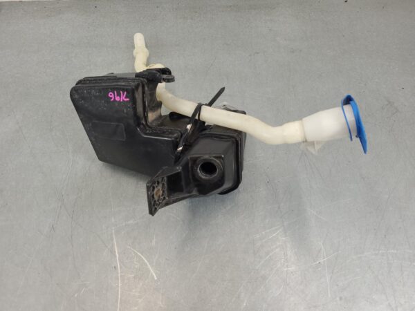 VOLKSWAGEN TRANSPORTER 2015-2024 WASHER BOTTLE T6, 07/15-08/24 - Image 15