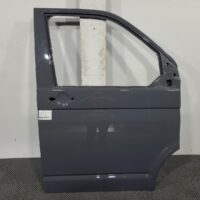 VOLKSWAGEN TRANSPORTER 2015-2024 RIGHT FRONT DOOR T6, 07/15-08/24