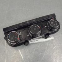 VOLKSWAGEN TRANSPORTER 2020-2024 HEATER/AC CONTROLS NON CLIMATE CONTROL TYPE, T6