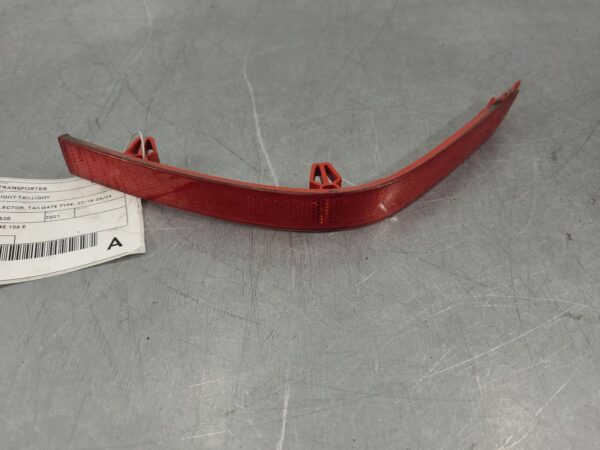 VOLKSWAGEN TRANSPORTER 2015-2024 RIGHT TAILLIGHT T6, IN BUMPER REFLECTOR, TAILGA