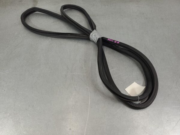 VOLKSWAGEN TRANSPORTER BODY SEAL RUBBER T6, RH REAR, RUBBER SEAL, VAN, 07/15-08/