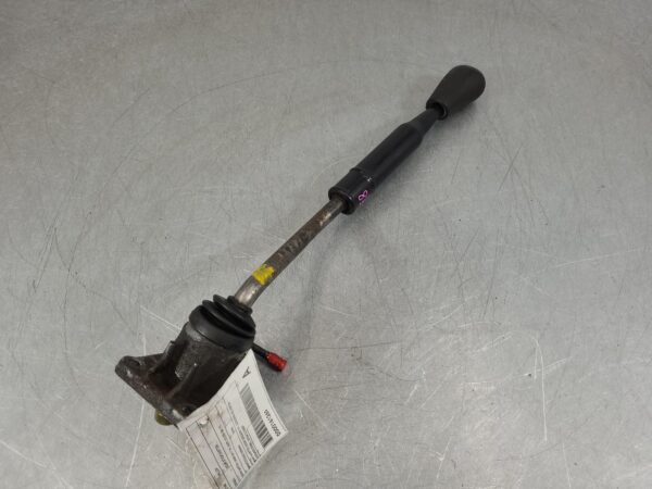 TOYOTA HILUX 2005-2015 GEAR STICK/SHIFTER GEAR SHIFTER, MANUAL T/M, 4WD, 03/05-0