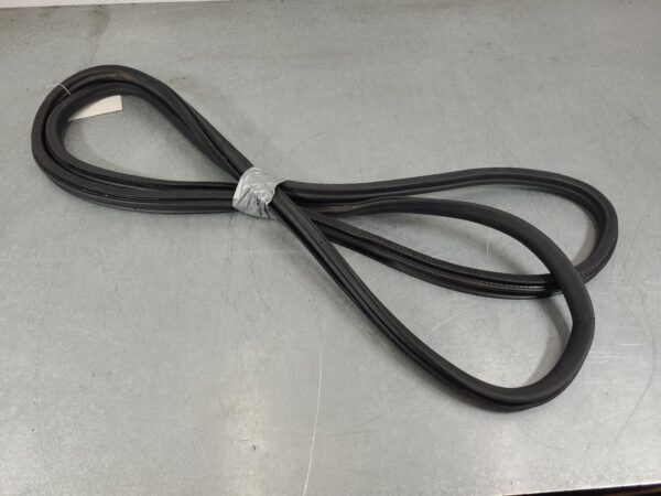 VOLKSWAGEN TRANSPORTER BODY SEAL RUBBER T6, LH REAR, RUBBER SEAL, VAN, 07/15-08/ - Image 4