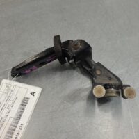 VOLKSWAGEN TRANSPORTER 2015-2024 DOOR HINGE/RUNNER T6, CENTRE, SLIDING DOOR GUID