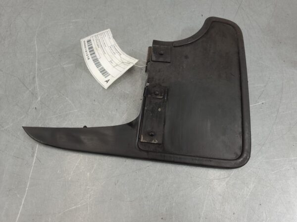 VOLKSWAGEN TRANSPORTER 2015-2024 MUD FLAPS T6, 07/15-08/24 - Image 2