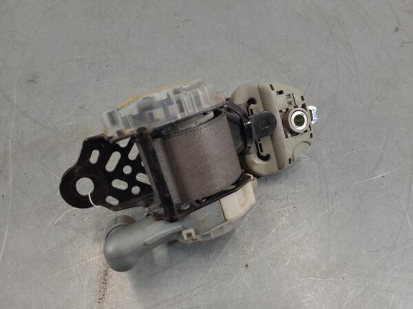 TOYOTA HILUX 2005-2011 SEAT BELT LH FRONT, SEAT BELT ONLY, DUAL CAB, BUCKET SEAT - Image 5