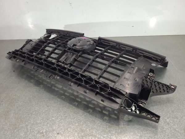 VOLKSWAGEN TRANSPORTER 2020-2024 RADIATOR GRILLE BUMPER GRILLE (CENTRE), T6, 08/ - Image 3