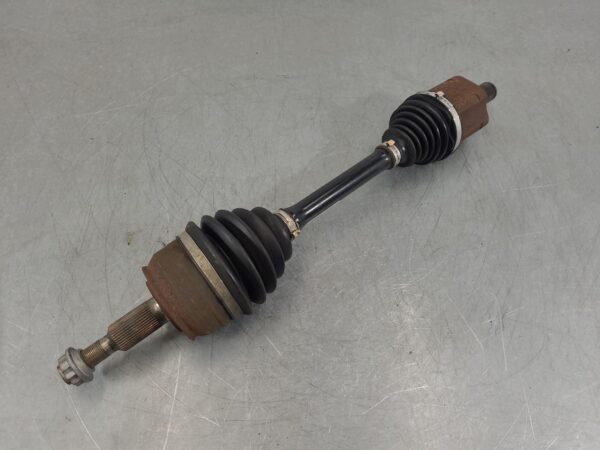 VOLKSWAGEN TRANSPORTER 2015-2024 LEFT DRIVESHAFT FRONT, AUTO T/M, AWD/FWD, TRANS