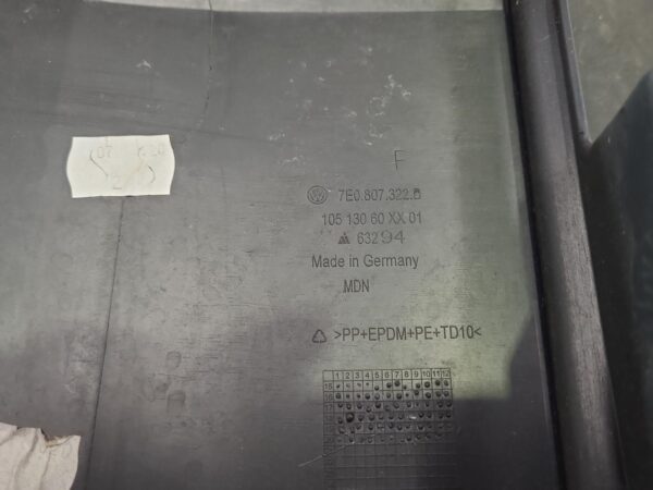 VOLKSWAGEN TRANSPORTER 2015-2024 REAR BUMPER BUMPER BAR (RH SIDE), COLOUR CODED, - Image 20