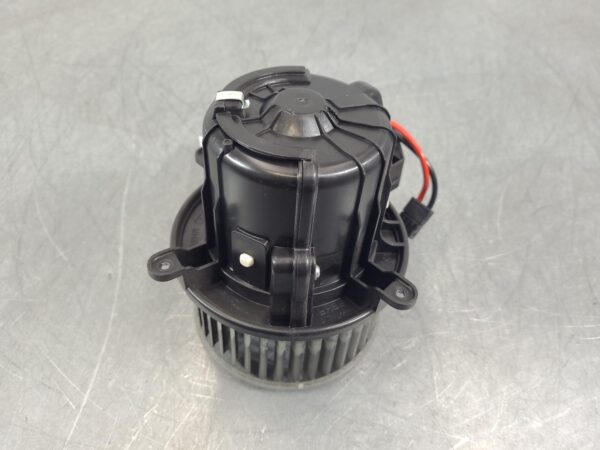 MERCEDES VITO 2015-2025 HEATER FAN MOTOR 447, REAR, 03/15-