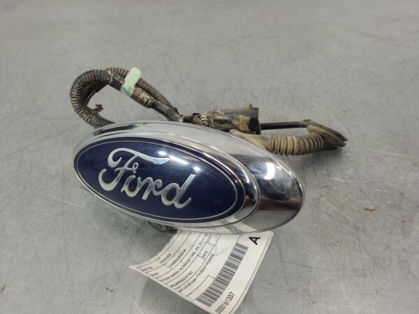 FORD RANGER 2011-2022 CAMERA REVERSE CAMERA, W/ BADGE TYPE, PX, 07/11-04/22 - Image 2