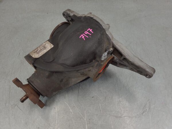 MERCEDES VITO 2015-2025 DIFFERENTIAL CENTRE 447, 3.27 RATIO, 03/15-
