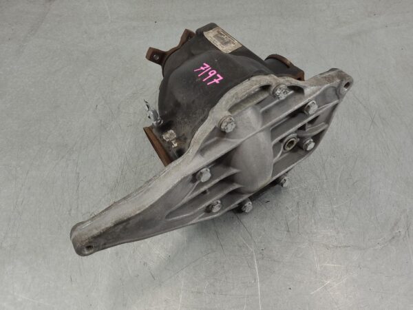 MERCEDES VITO 2015-2025 DIFFERENTIAL CENTRE 447, 3.27 RATIO, 03/15- - Image 2