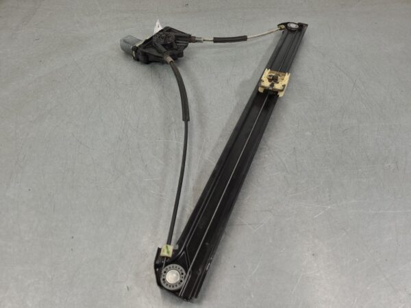 VOLKSWAGEN CRAFTER 2017-2026 RIGHT FRONT WINDOW REG/MOTOR SY1, 08/17- - Image 26