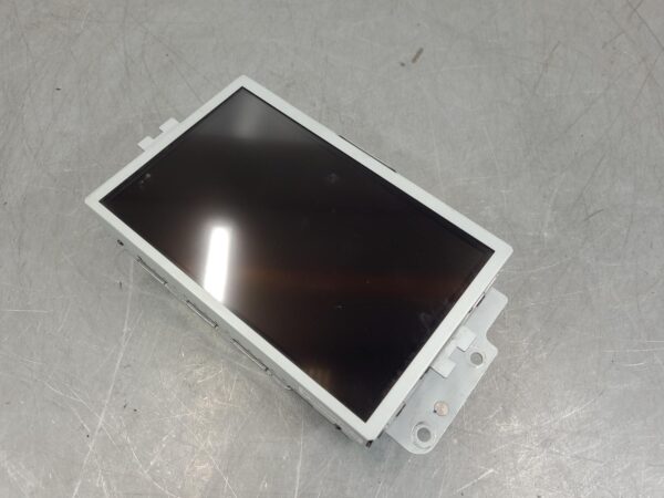 FORD RANGER 2015-2018 STEREO/HEAD UNIT DISPLAY UNIT ONLY, 8IN, W/ SAT NAV TYPE, - Image 2