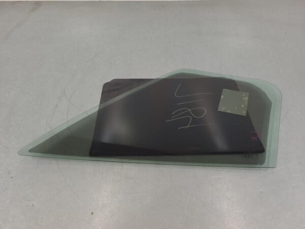 RENAULT TRAFIC 2015-2026 LEFT FRONT 1/4 DOOR GLASS X82, 01/15- - Image 15