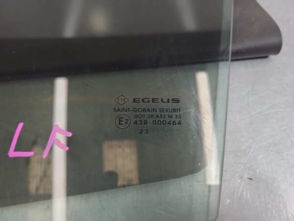 RENAULT TRAFIC 2015-2026 LEFT FRONT 1/4 DOOR GLASS X82, 01/15- - Image 17